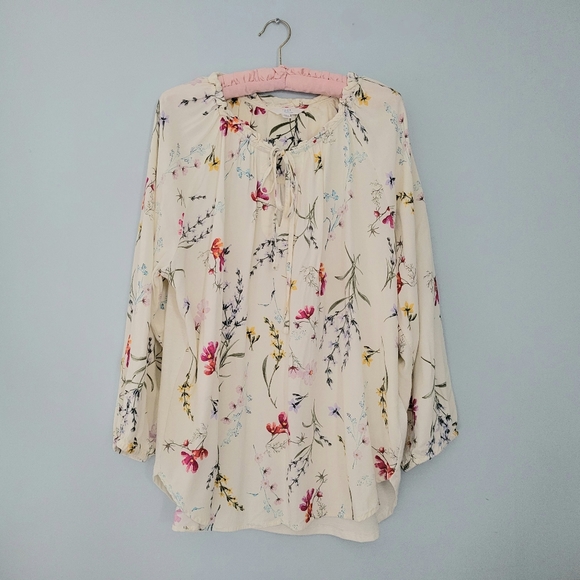Floral peasant blouse - Picture 2 of 6